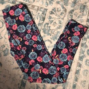 Navy Tween LulaRoe Leggings Flower Pattern